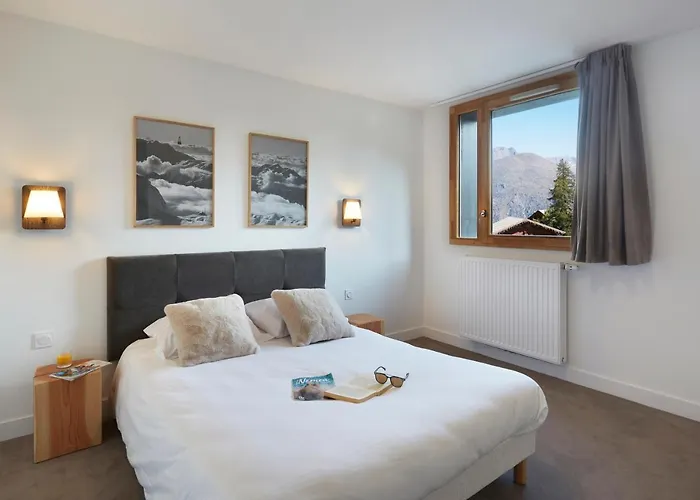 Goelia Le Hameau Ле дез Альп